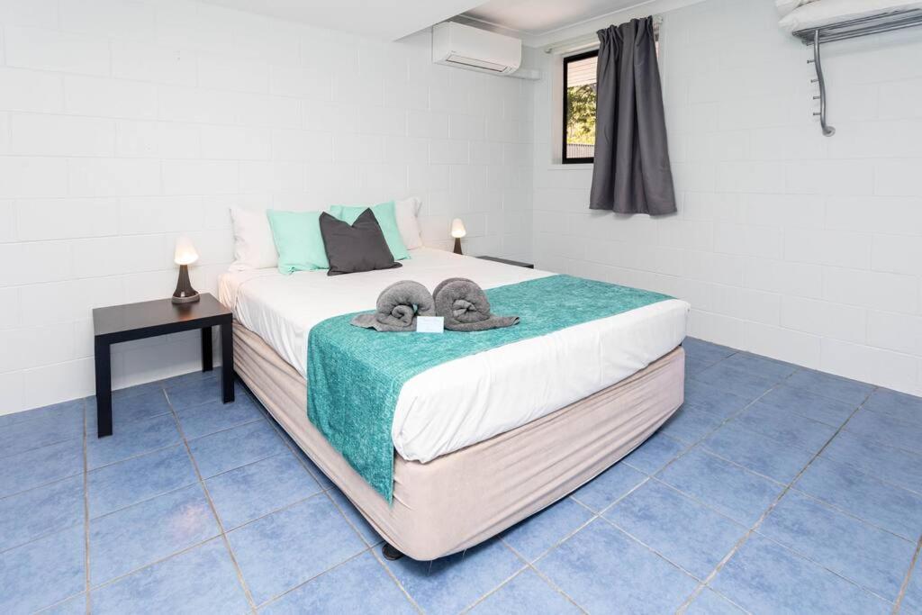 Airlie Sun & Sand Motel Accommodation #4 Airlie Beach Exteriör bild
