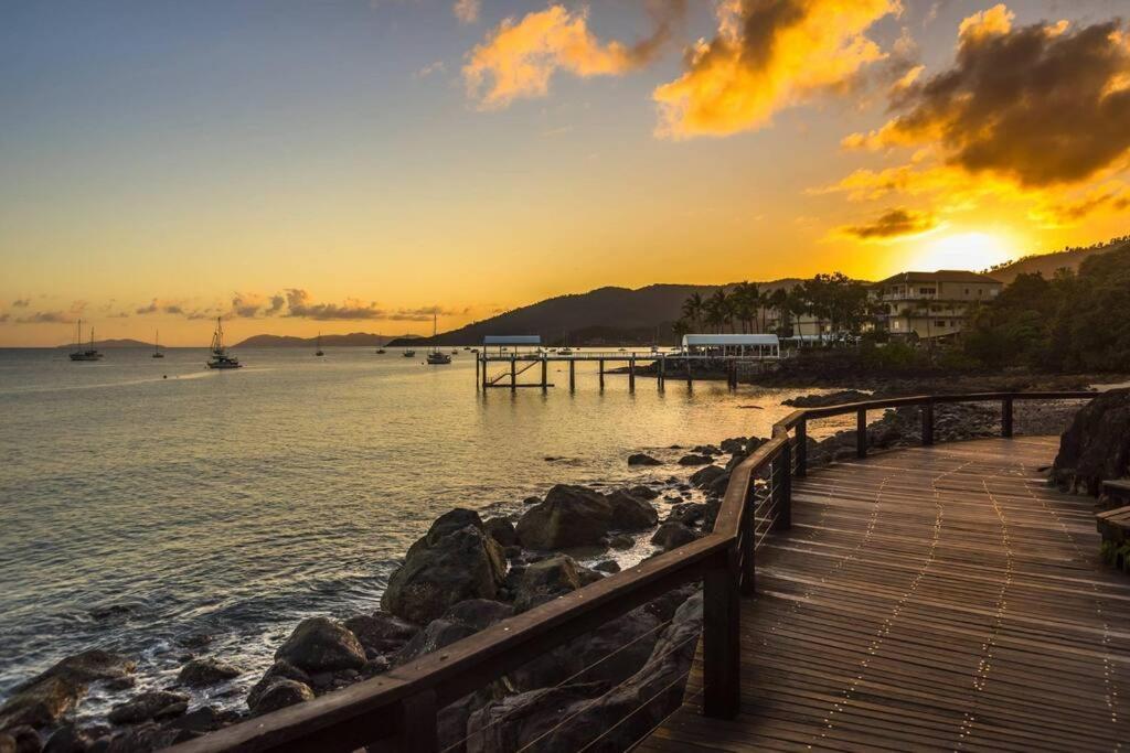 Airlie Sun & Sand Motel Accommodation #4 Airlie Beach Exteriör bild